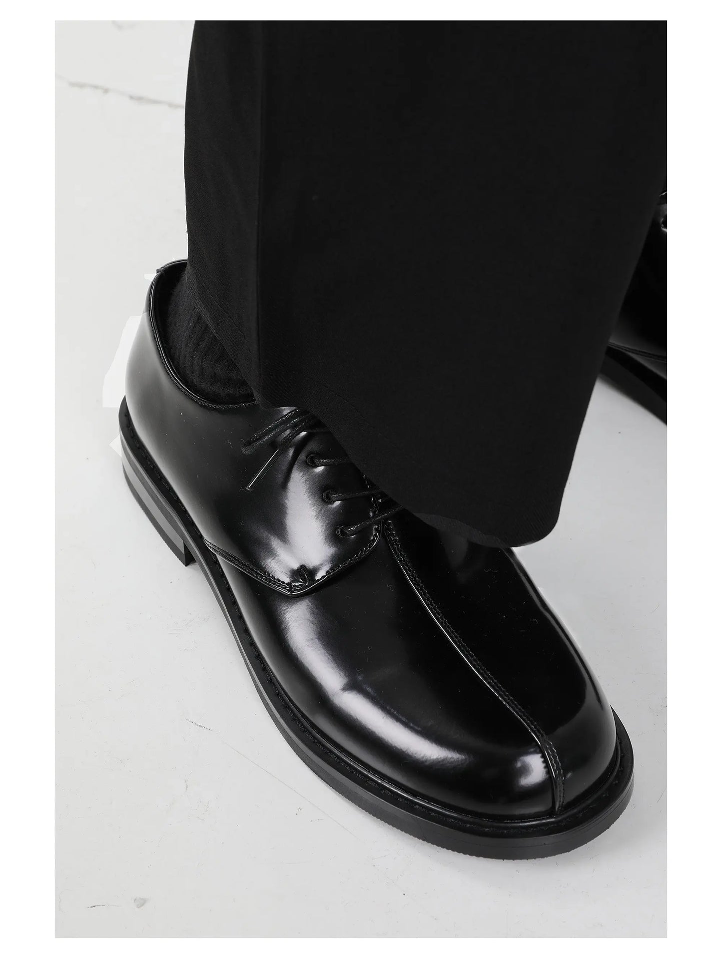 【New】Mirror Round Toe Shoes ArtsKoreanMan