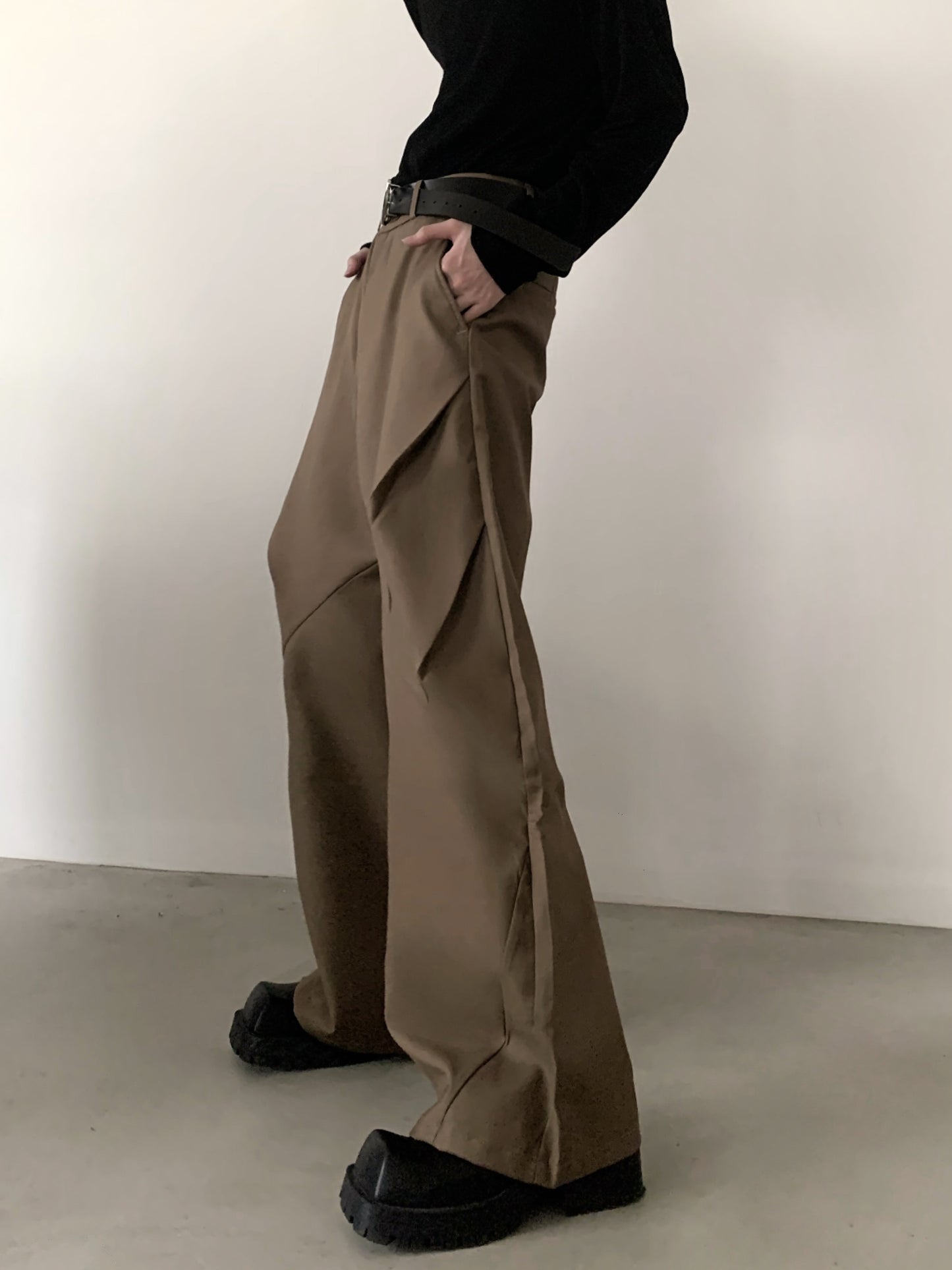 【23s November.】Deconstructed Split Pleated Baggy Trousers ArtsKoreanMan