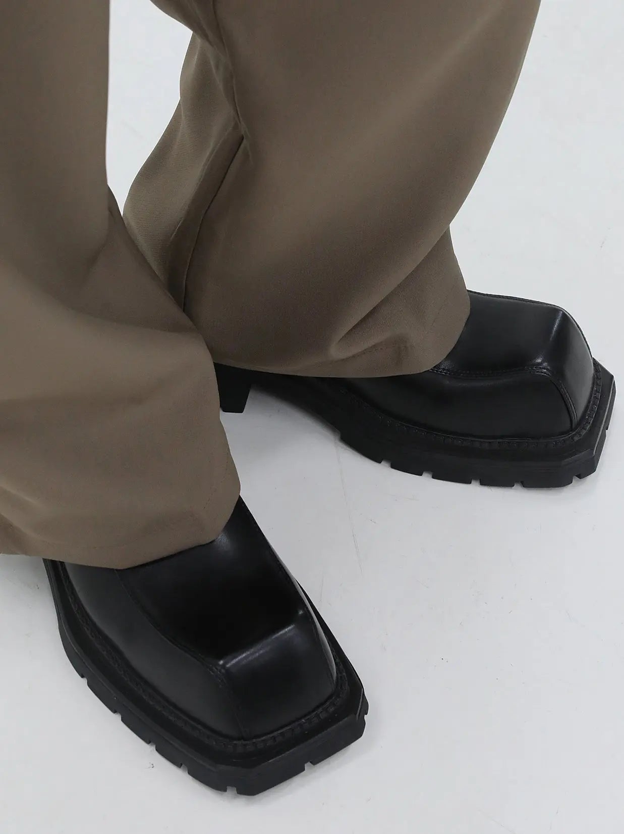【HOT!】Black Square Toe Leather Shoes ArtsKoreanMan