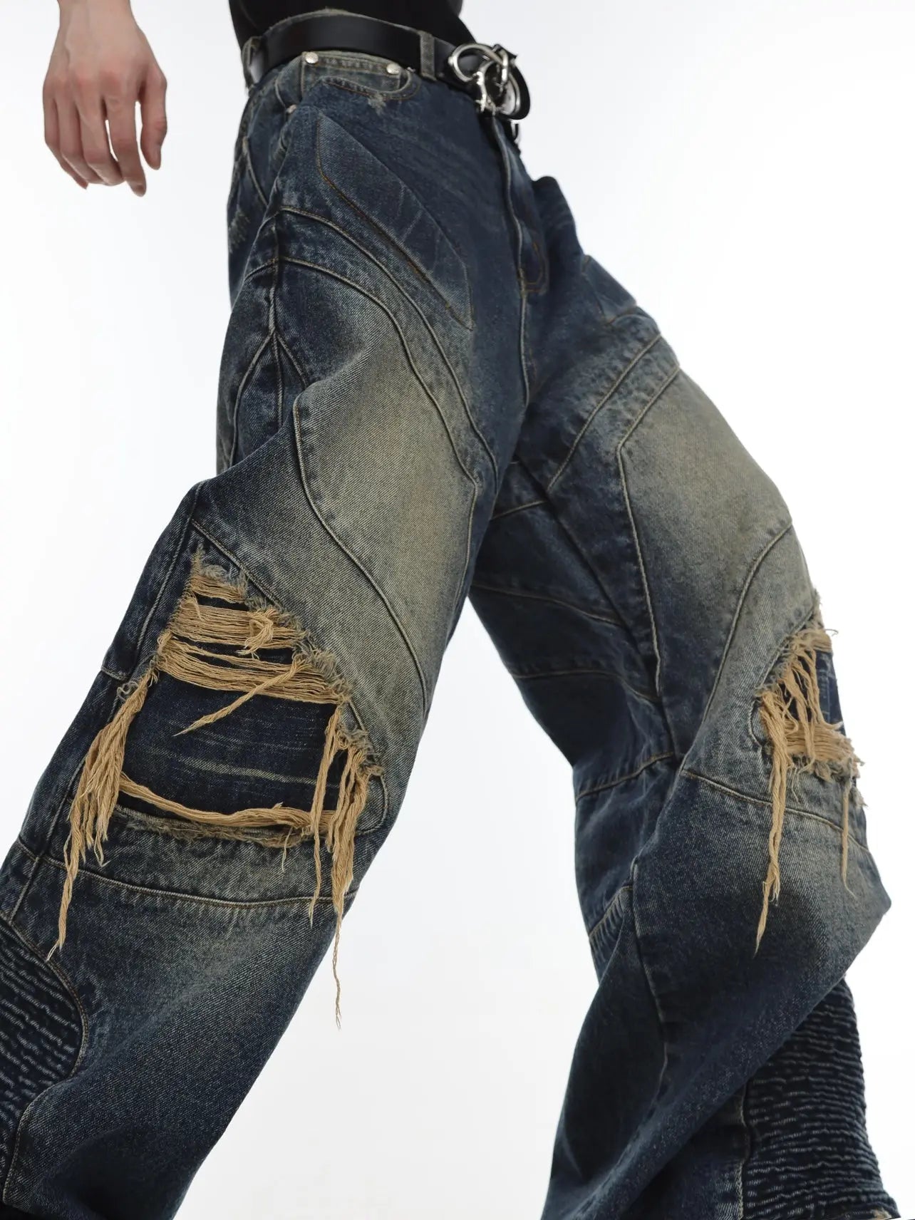 【25s May】New Style Distressed Jeans