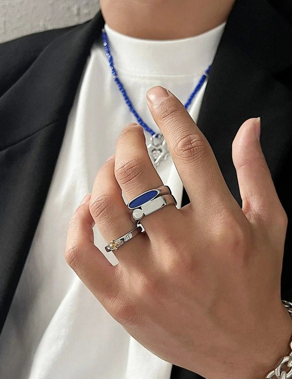 Blue Geometric Ring ArtsKoreanMan