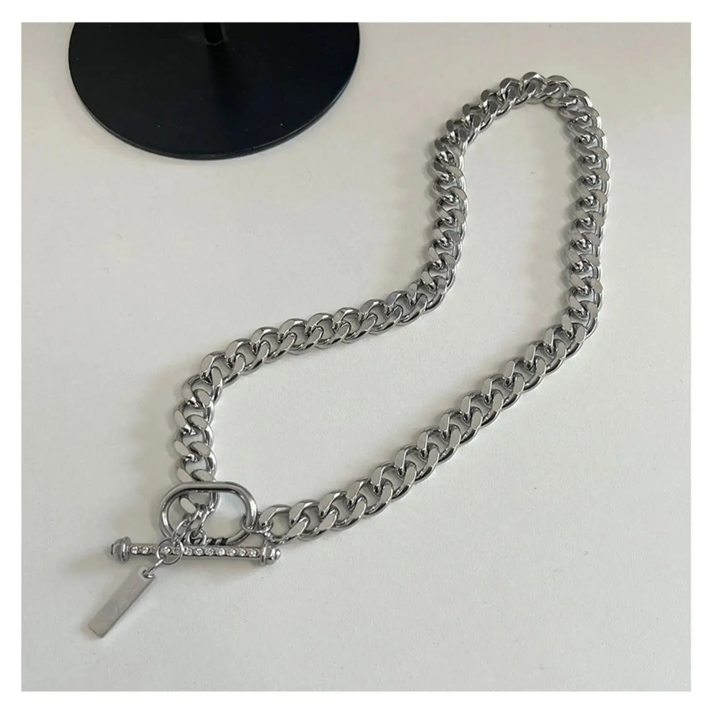Buckle Bone Chain ArtsKoreanMan