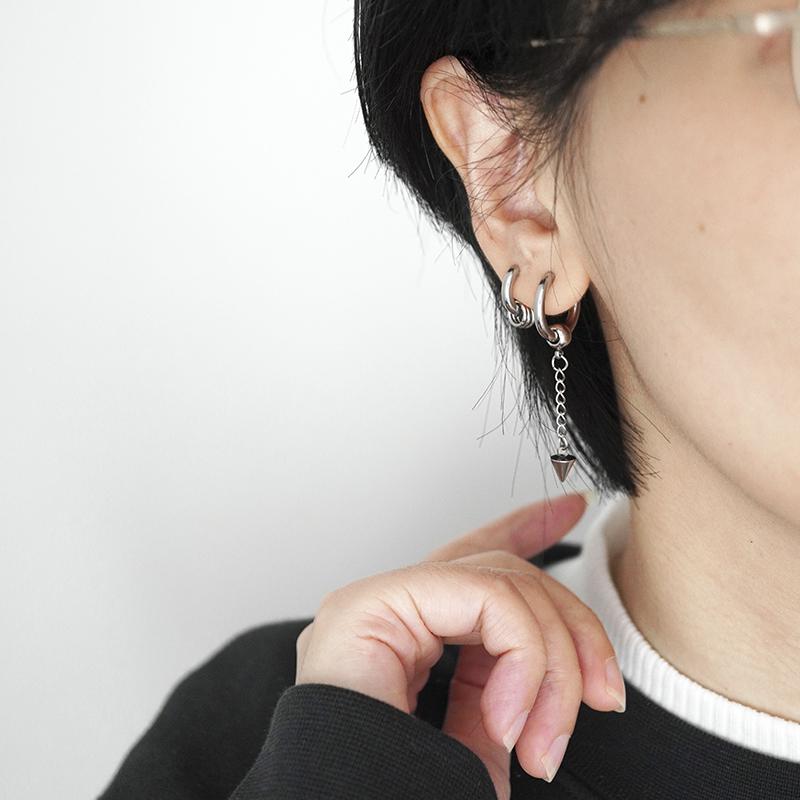 Cone Earrings ArtsKoreanMan