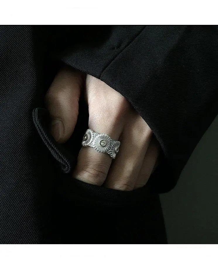 Daisy Ring ArtsKoreanMan