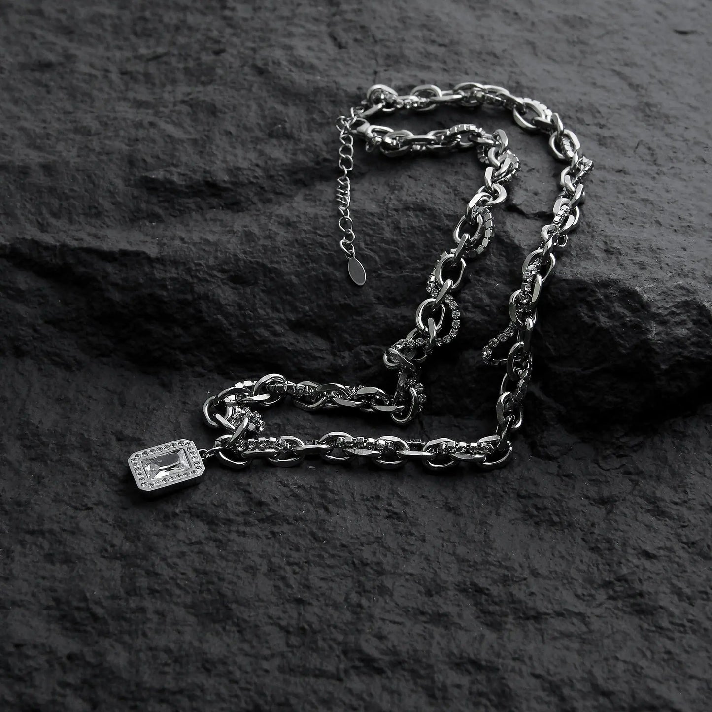 Double Layered Necklace Diamond-Encrusted Clavicle Chain ArtsKoreanMan