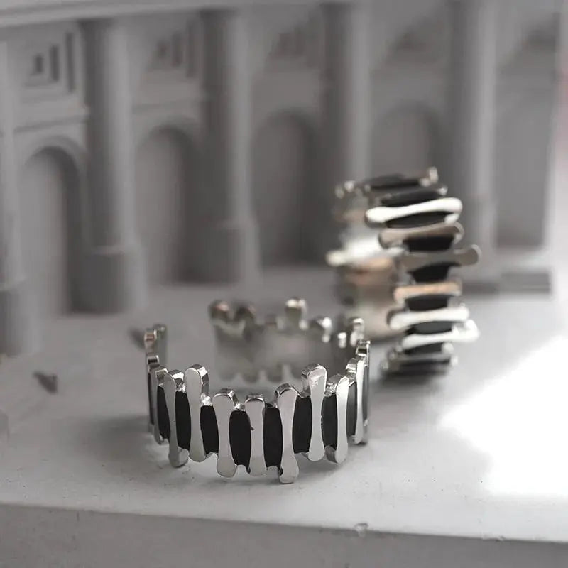 Fence Irregular Striped Ring ArtsKoreanMan