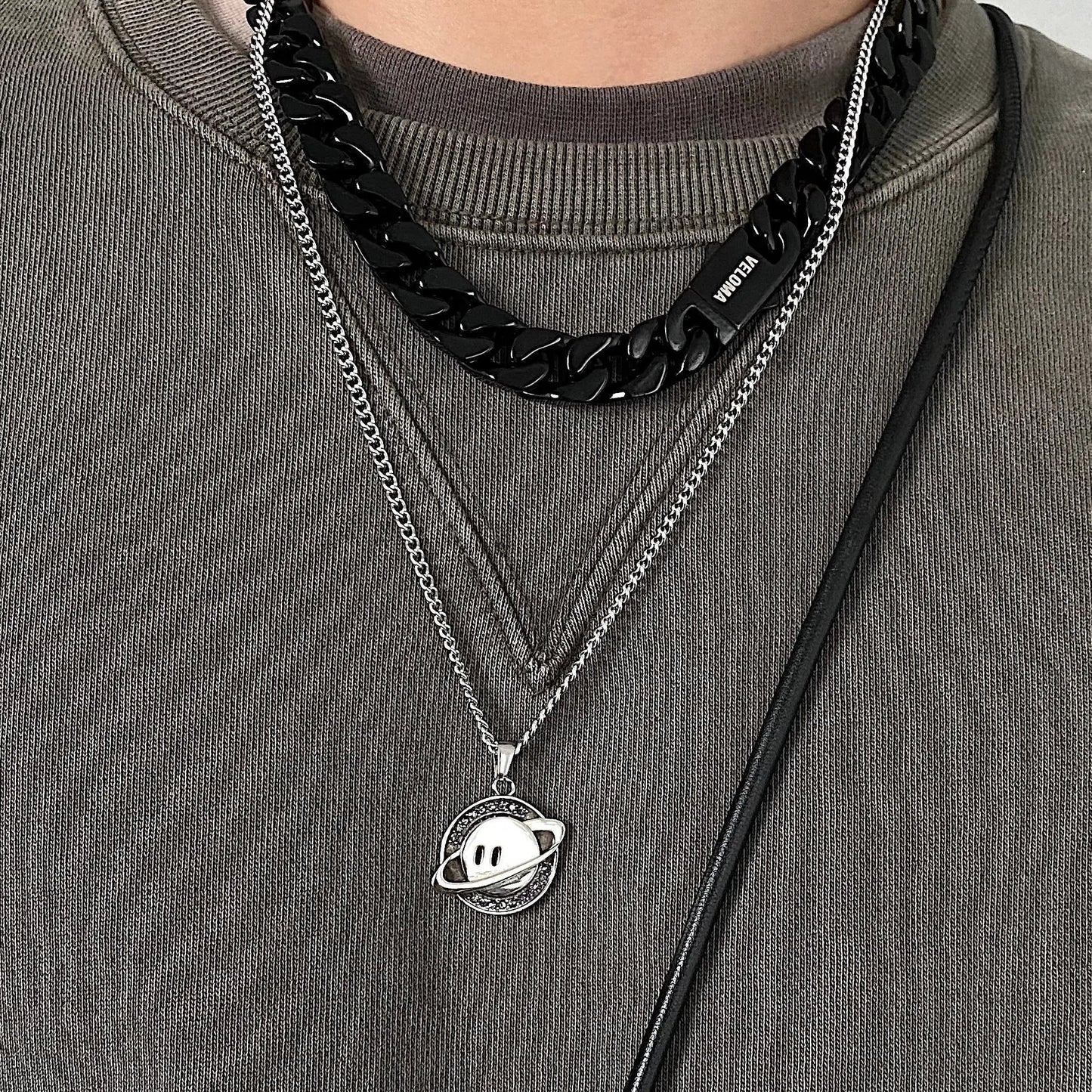 Planet Smiley Necklace ArtsKoreanMan