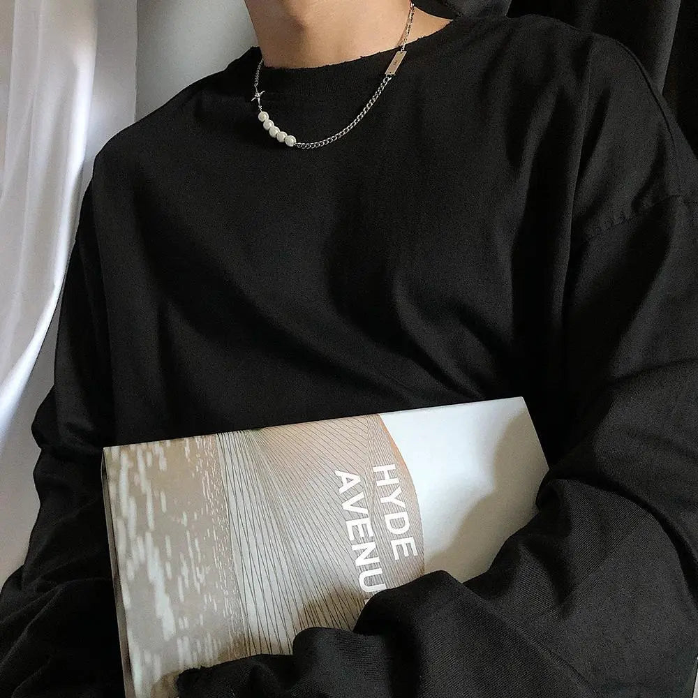 Reflective Pearl Necklace ArtsKoreanMan