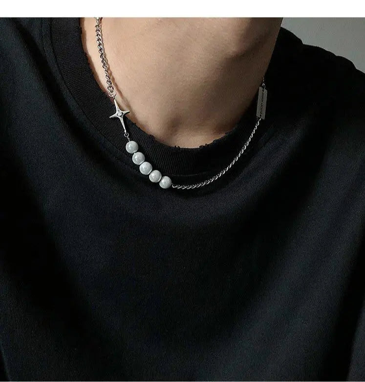 Reflective Pearl Necklace ArtsKoreanMan
