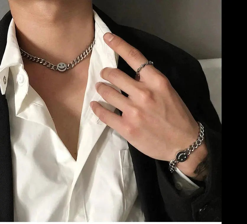 Smiley Choker ArtsKoreanMan