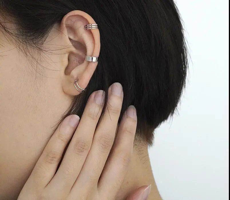 Three-Piece Silver Earring Clip ArtsKoreanMan