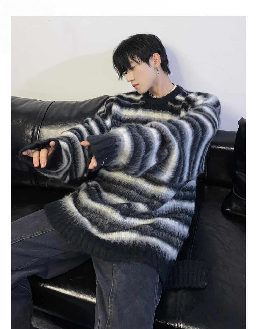 Black and White Striped Crew Neck Sweater ArtsKoreanMan