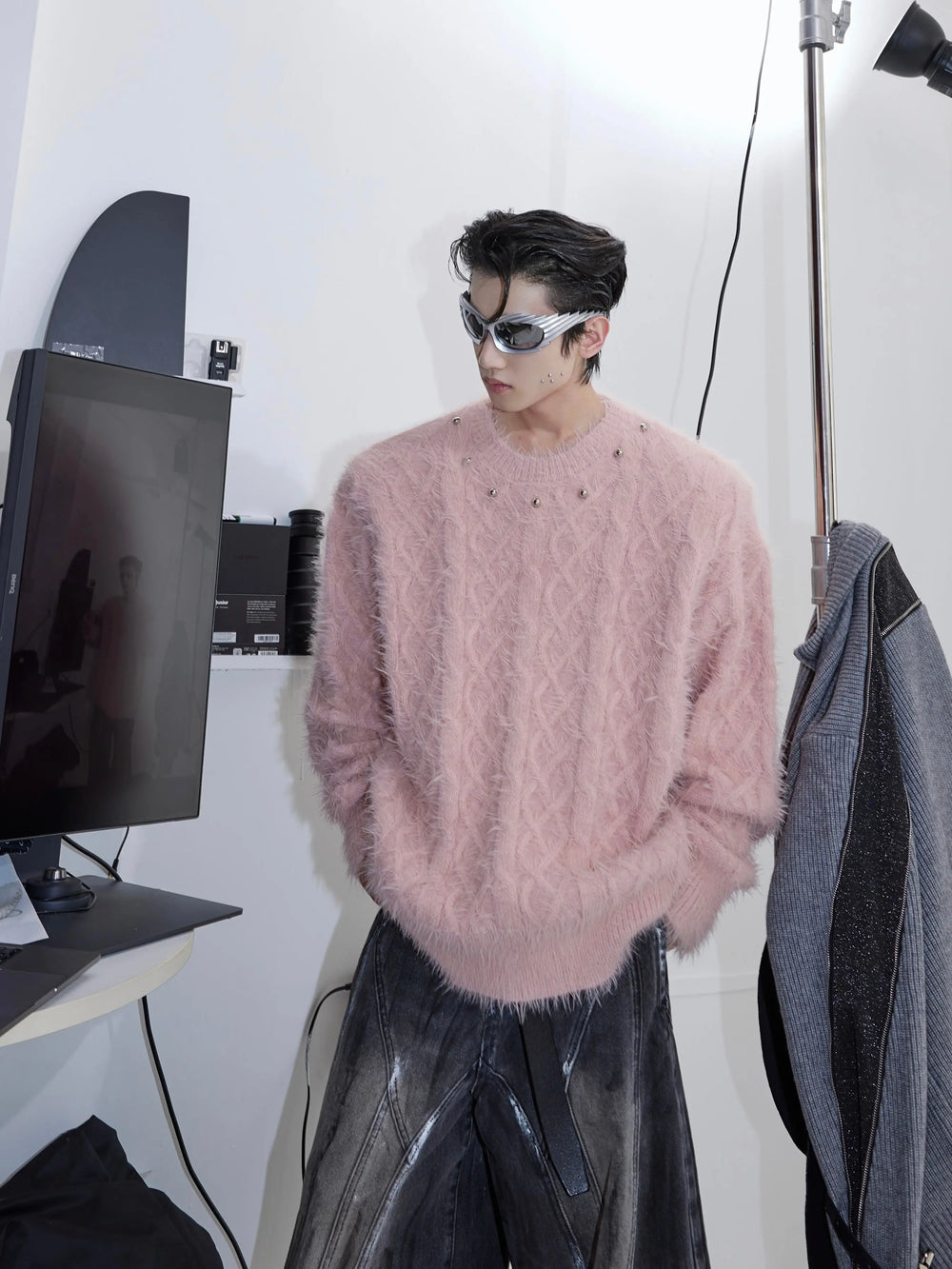 【23s September.】Solid Color Metallic Button Knitted Sweater ArtsKoreanMan