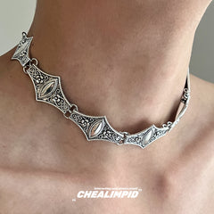 Vintage Palace Style Elegant Necklace