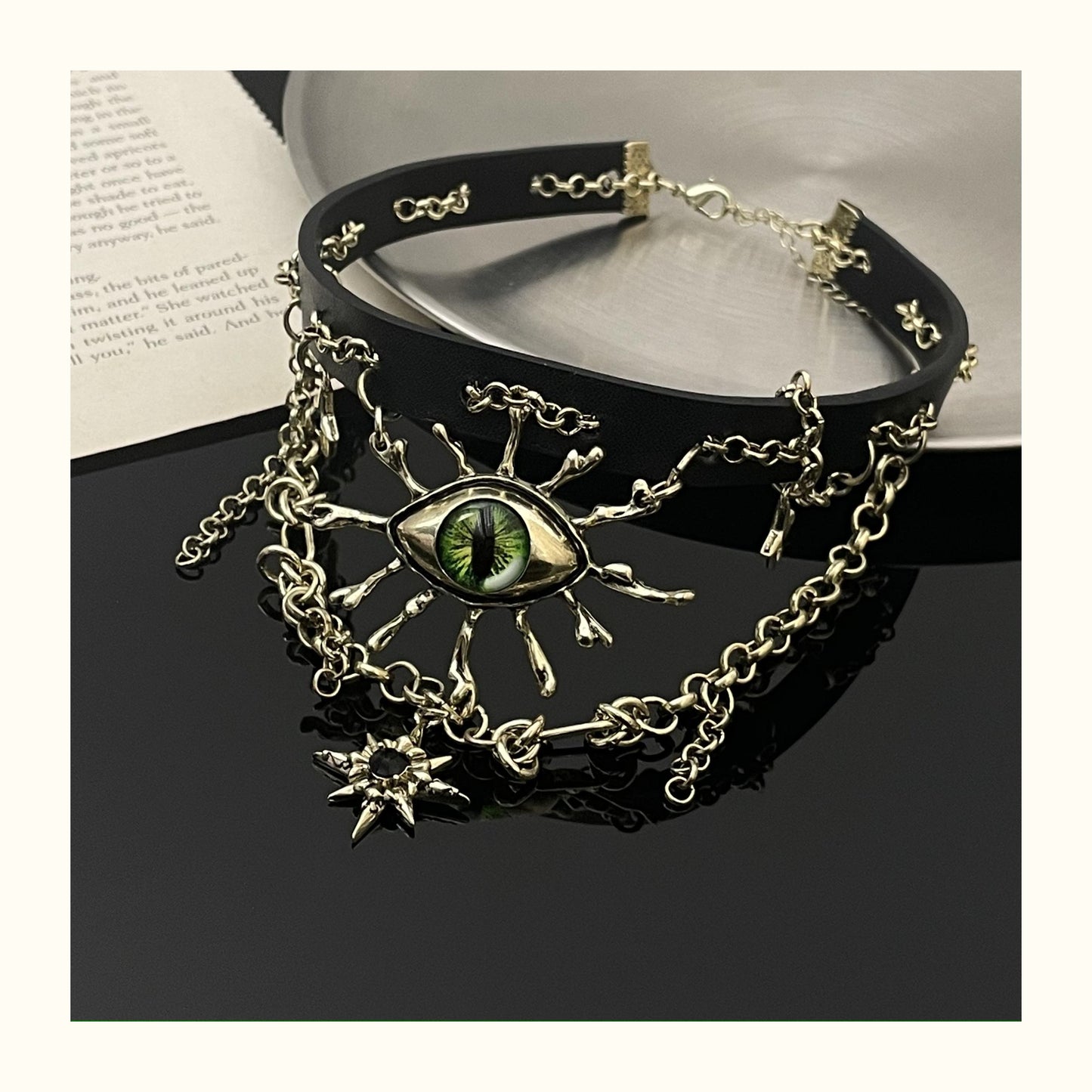 Vintage Green Evil Eye Black Leather Necklace