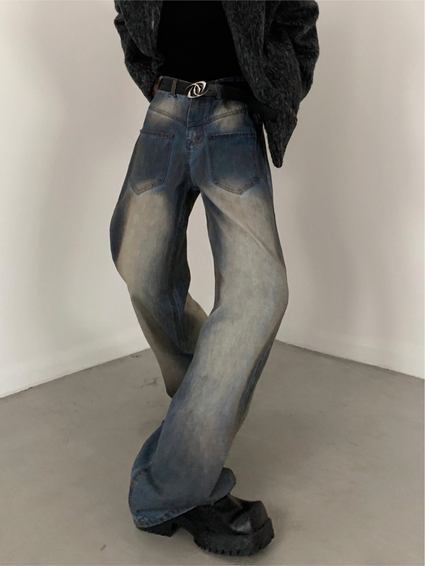 【23s December.】Retro Washed Distressed Jeans