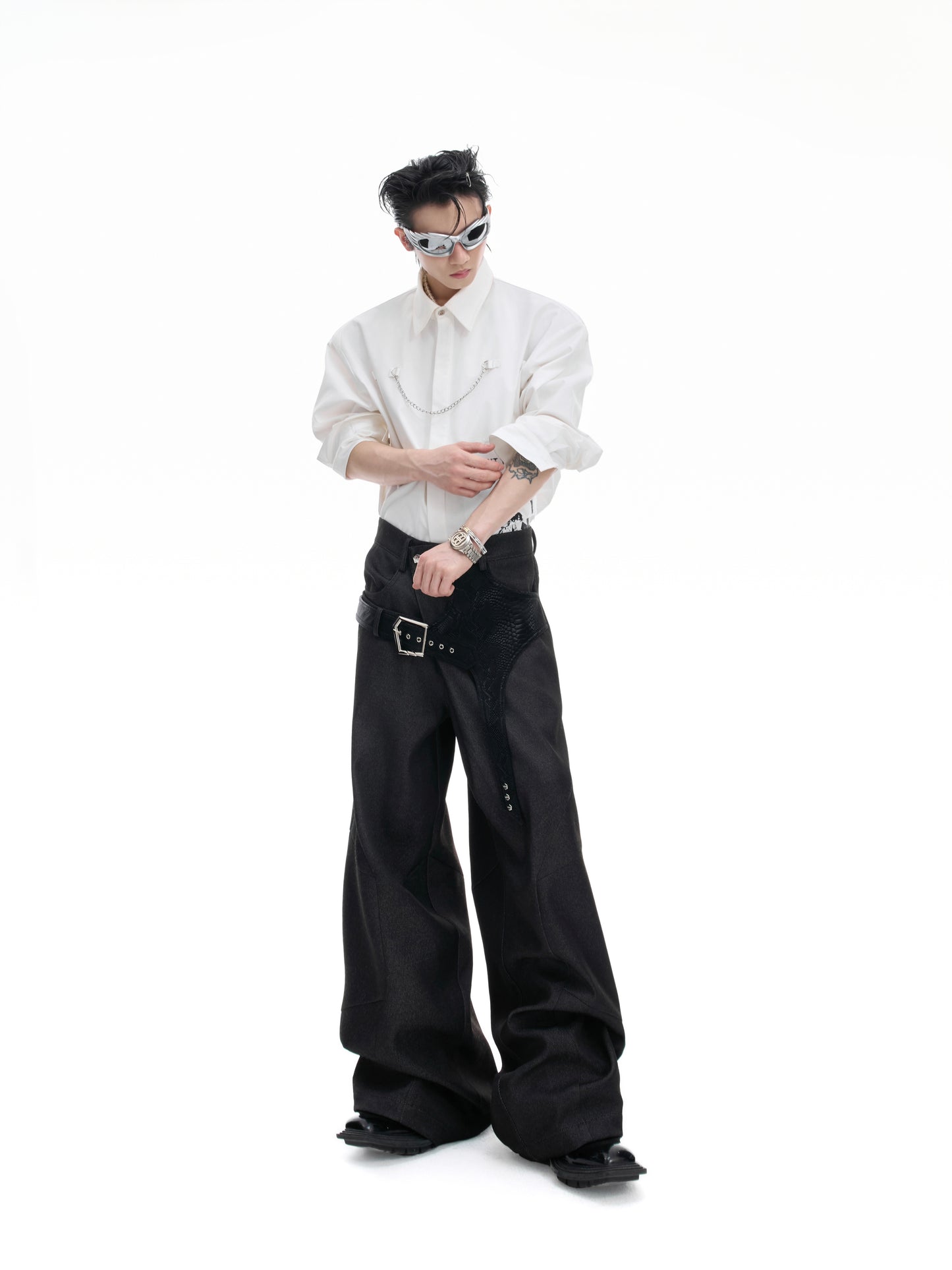 【25s Aug.】Structured Croc-Patch Wide-Leg Trousers