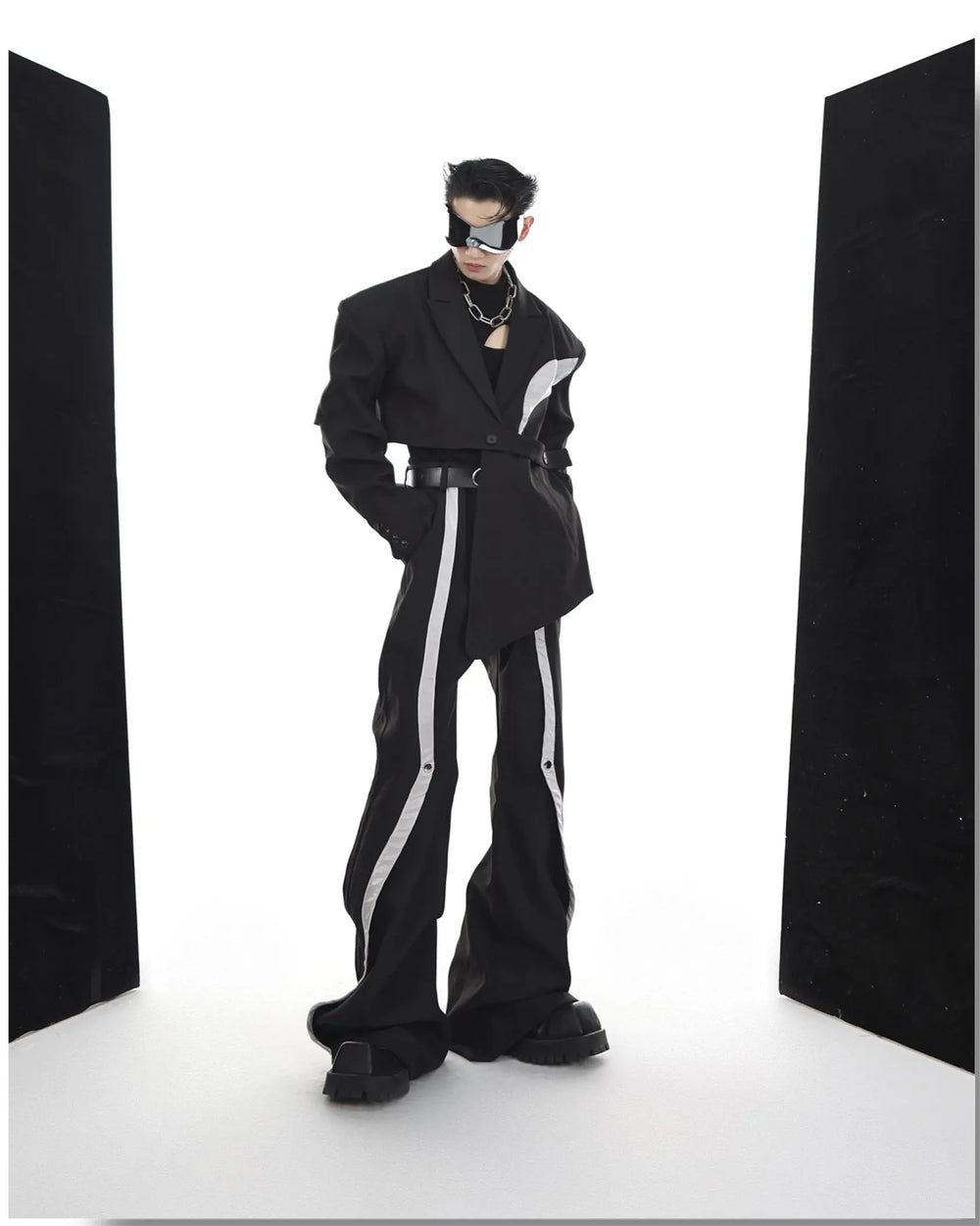 【23s May.】Vertical Line Trousers ArtsKoreanMan