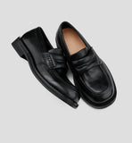 Elegant Minimalist Leather Loafers
