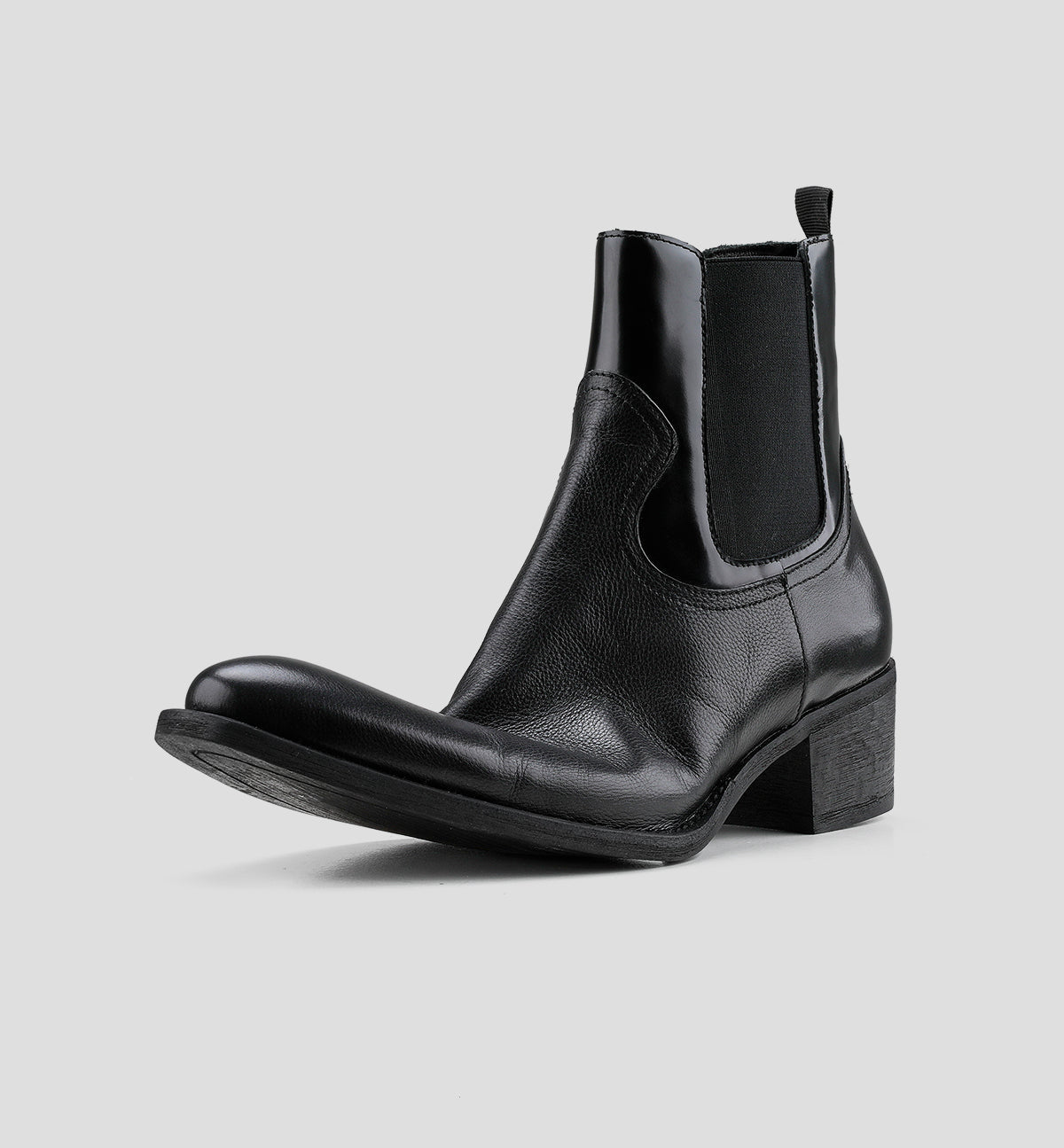 Pointed-toe Cowhide Upturned Toe Wizard Chelsea Boots