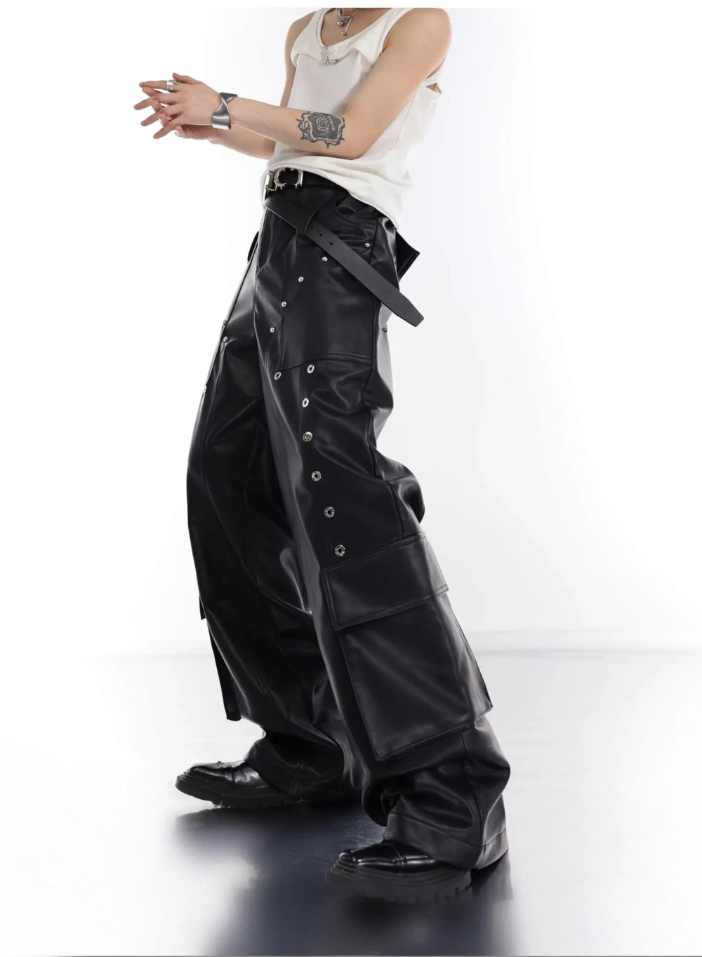 【23s July.】Large Pocket Studded Leather Pants ArtsKoreanMan