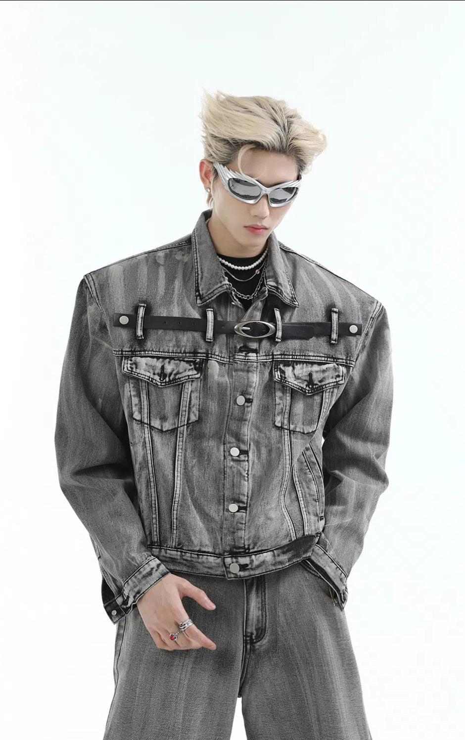 【24s Aug.】Heavy Distressed Belt-decorated Denim Suit ArtsKoreanMan