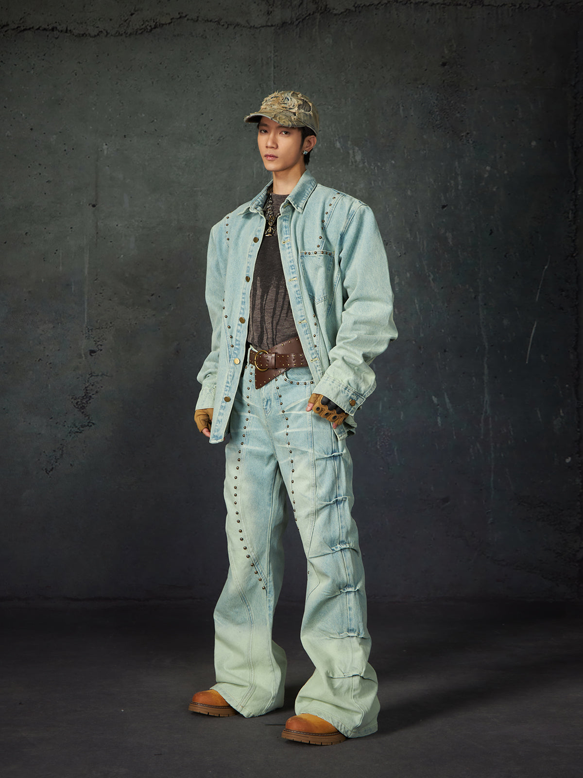 【25s Mar.】Bronze Studded Faded Pleated Flared Denim Jacket Set