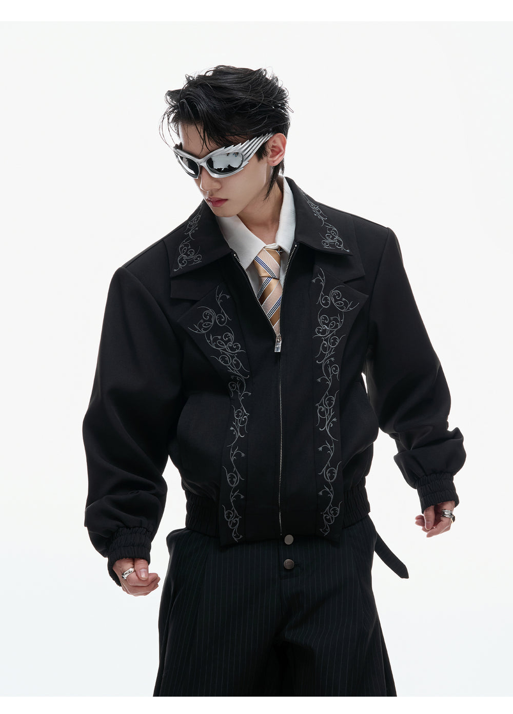 "Ink Vine" embroidered jacket, layered look design, new Chinese style, unisex style, large size, Fall/Winter 2025 new trendy jacket.