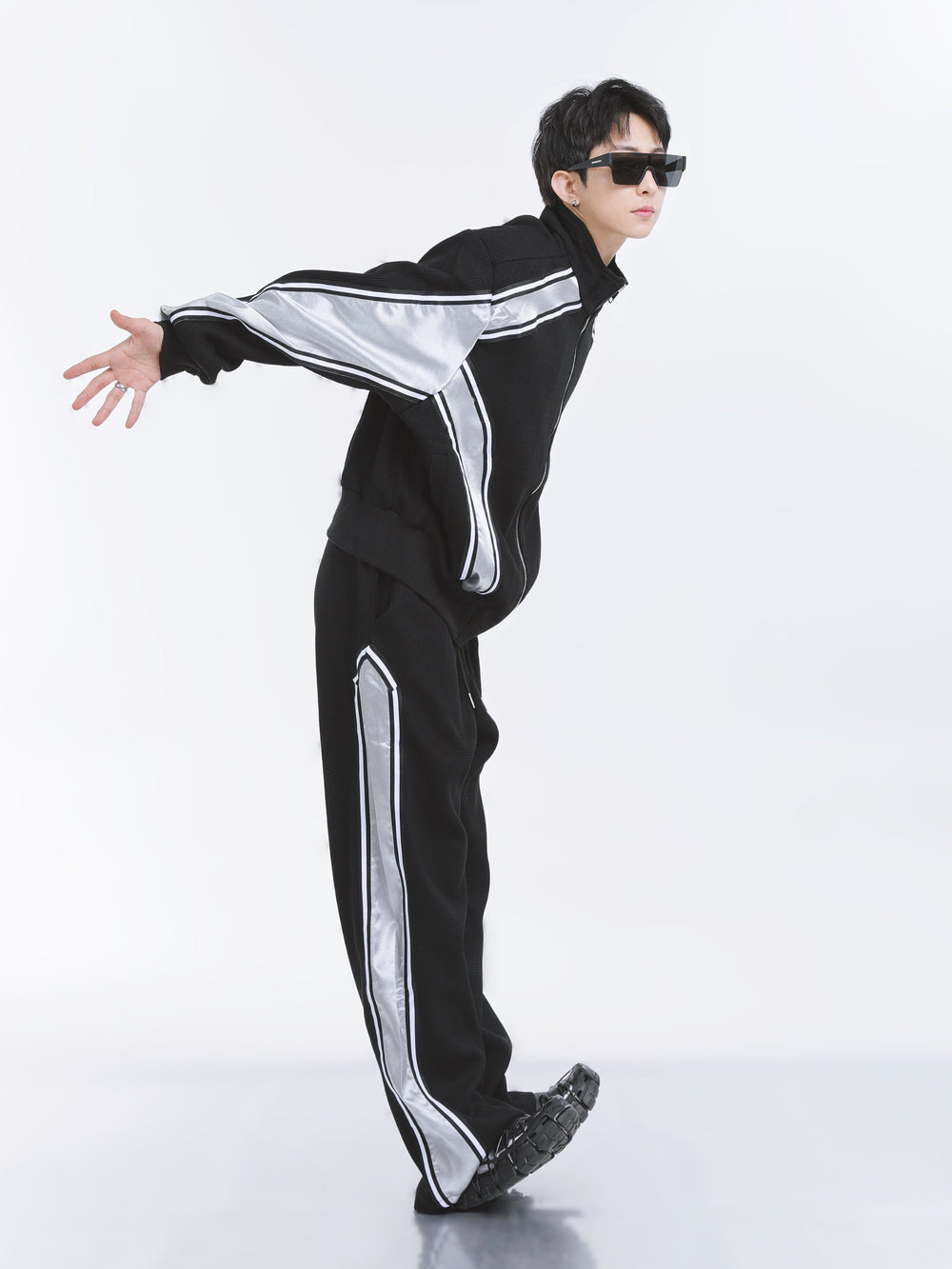 【23s September.】Striped Patchwork Waffle Sweatshirt Wide-Leg Pants Suit -M ArtsKoreanMan