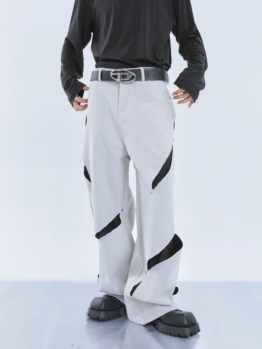 【23s September.】Cut-out Contrast Straight-leg Trousers -S ArtsKoreanMan