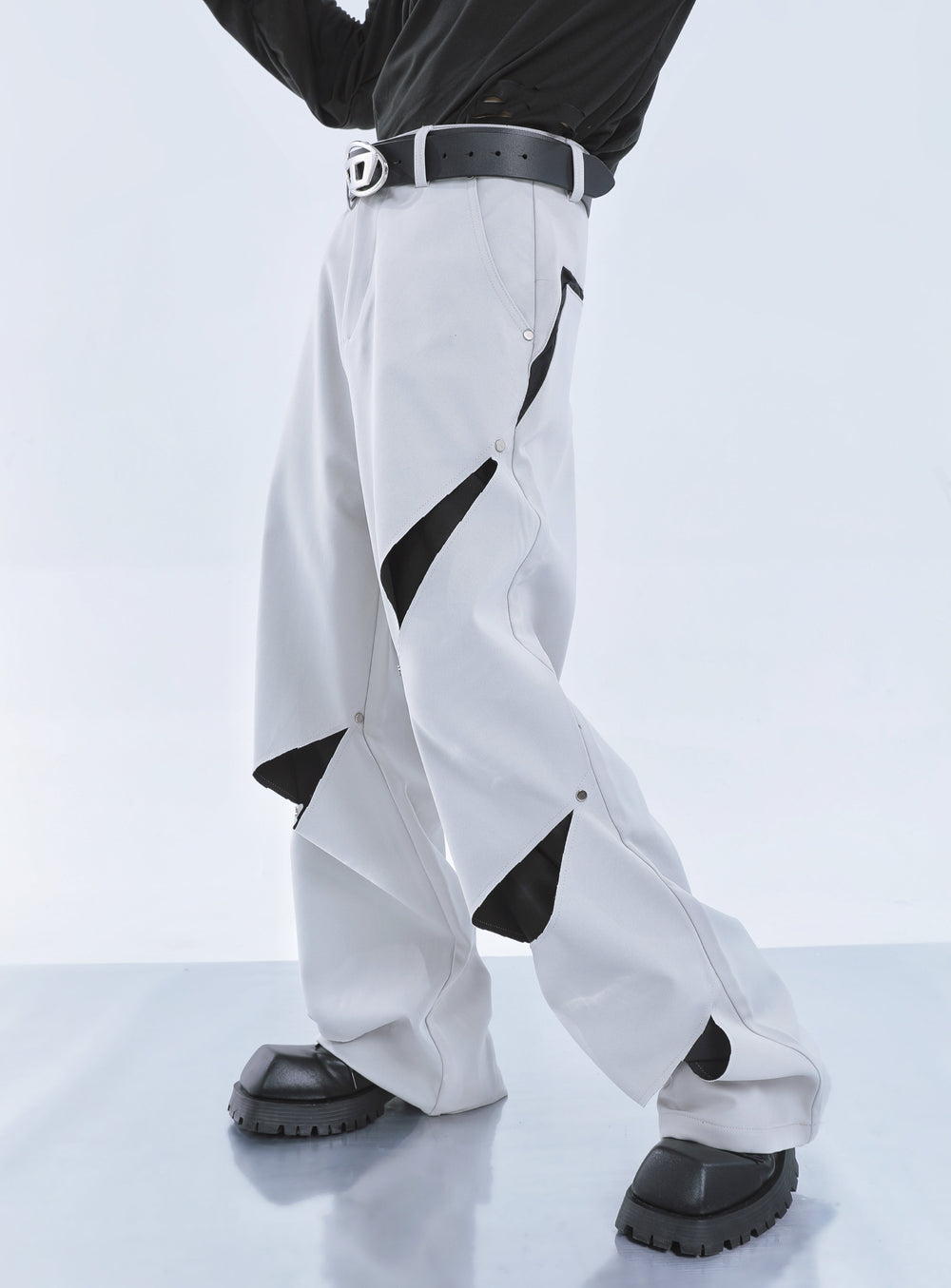 【23s September.】Cut-out Contrast Straight-leg Trousers -S ArtsKoreanMan