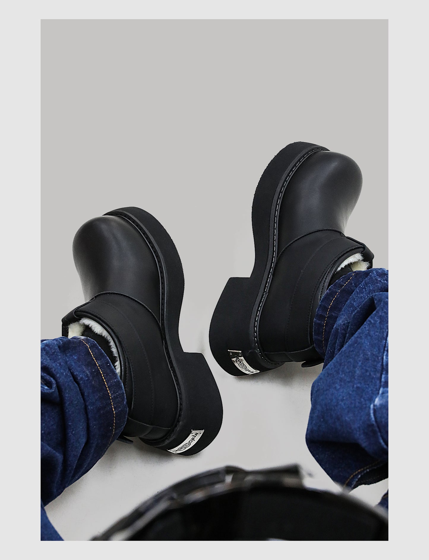 Fashionable and Warm Thick-soled Snow Boots