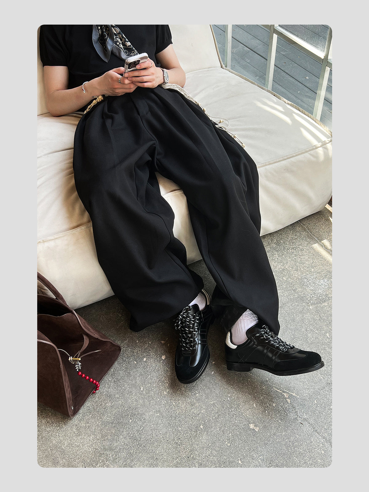 Simple Black And White Leather Dexter Shoes