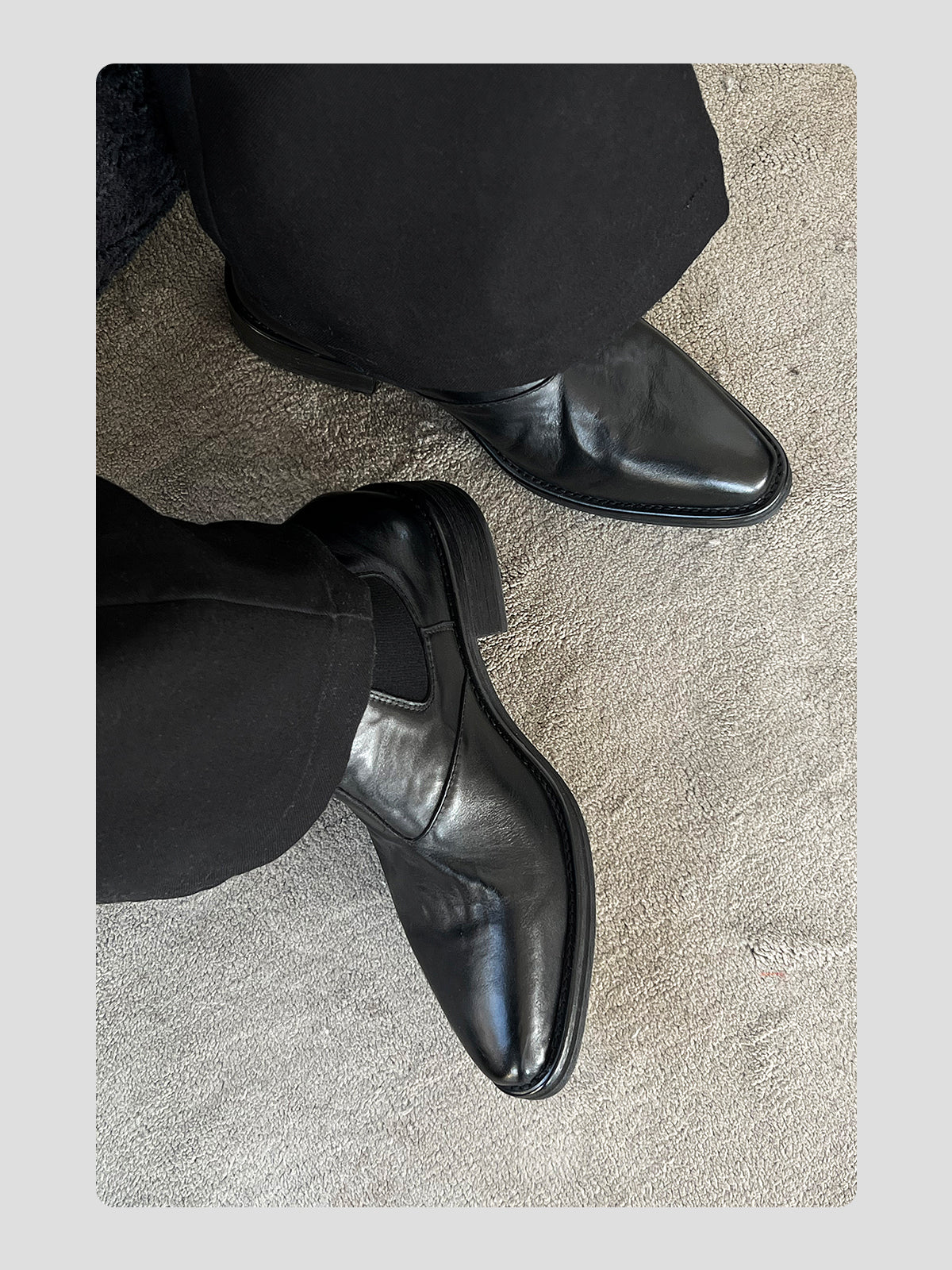 Pointed-toe Leather Platform Chelsea Boots