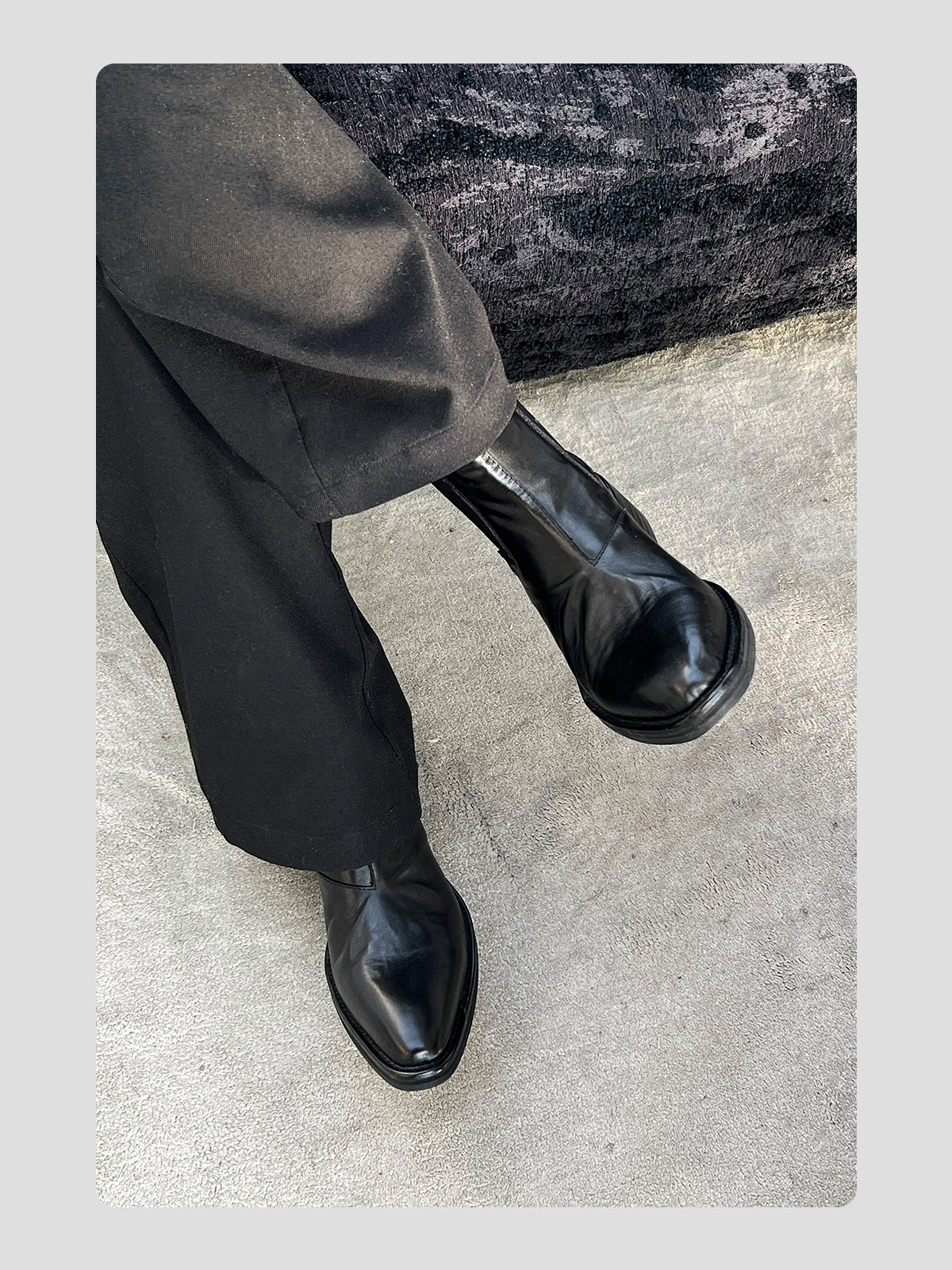 Pointed-toe Leather Platform Chelsea Boots