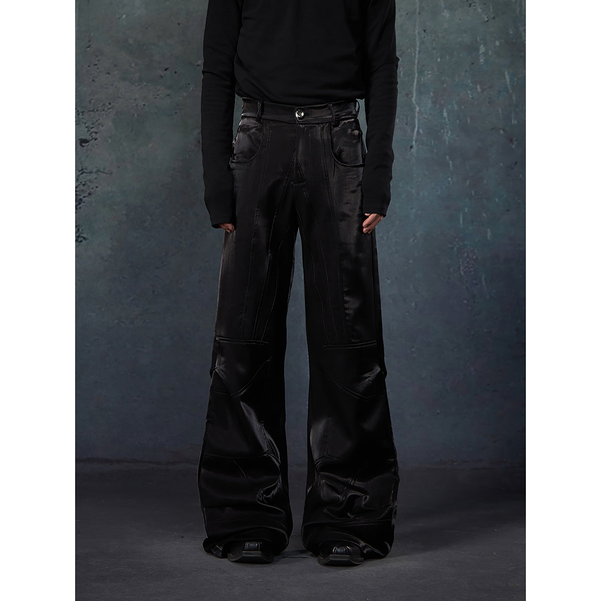 【25s Mar.】Liquid Glossy Trousers