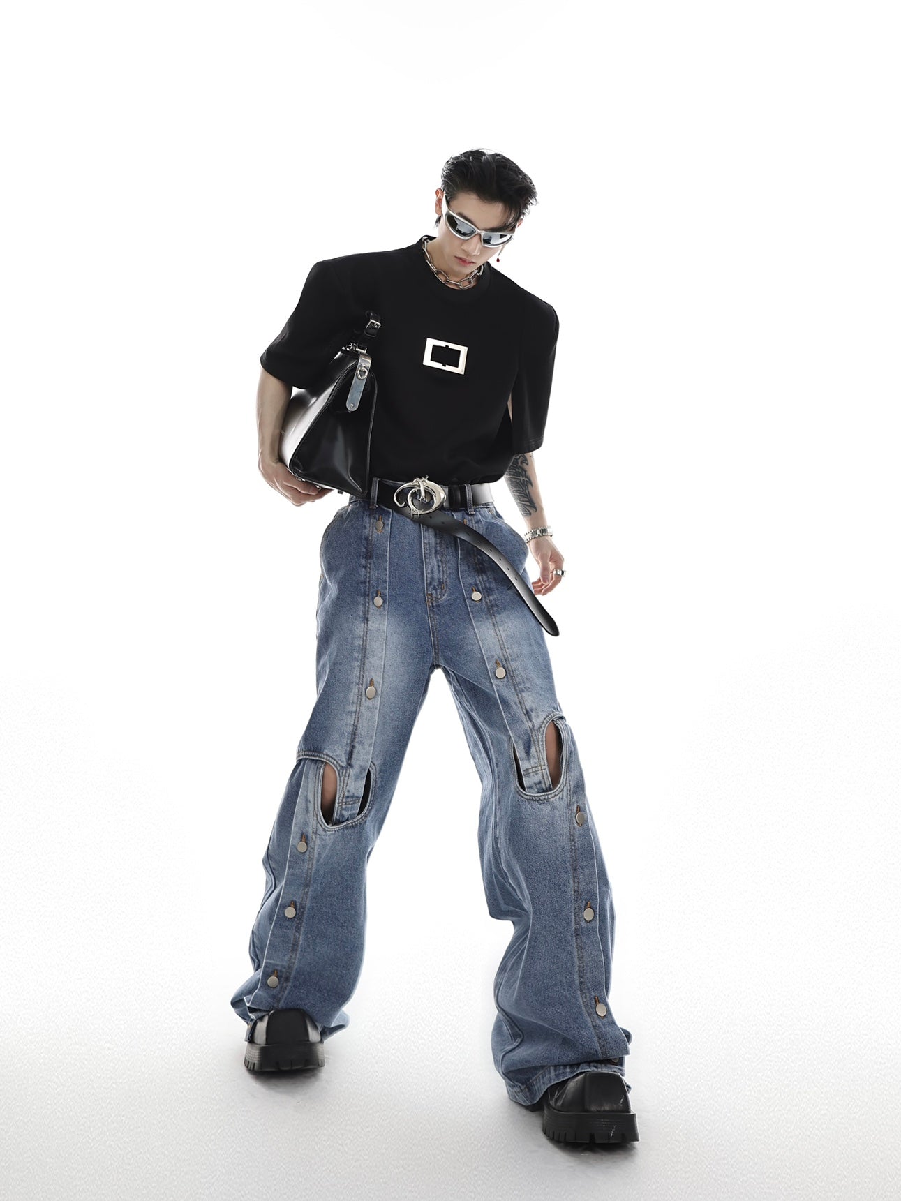 【23s May.】Irregular Cutout Jeans