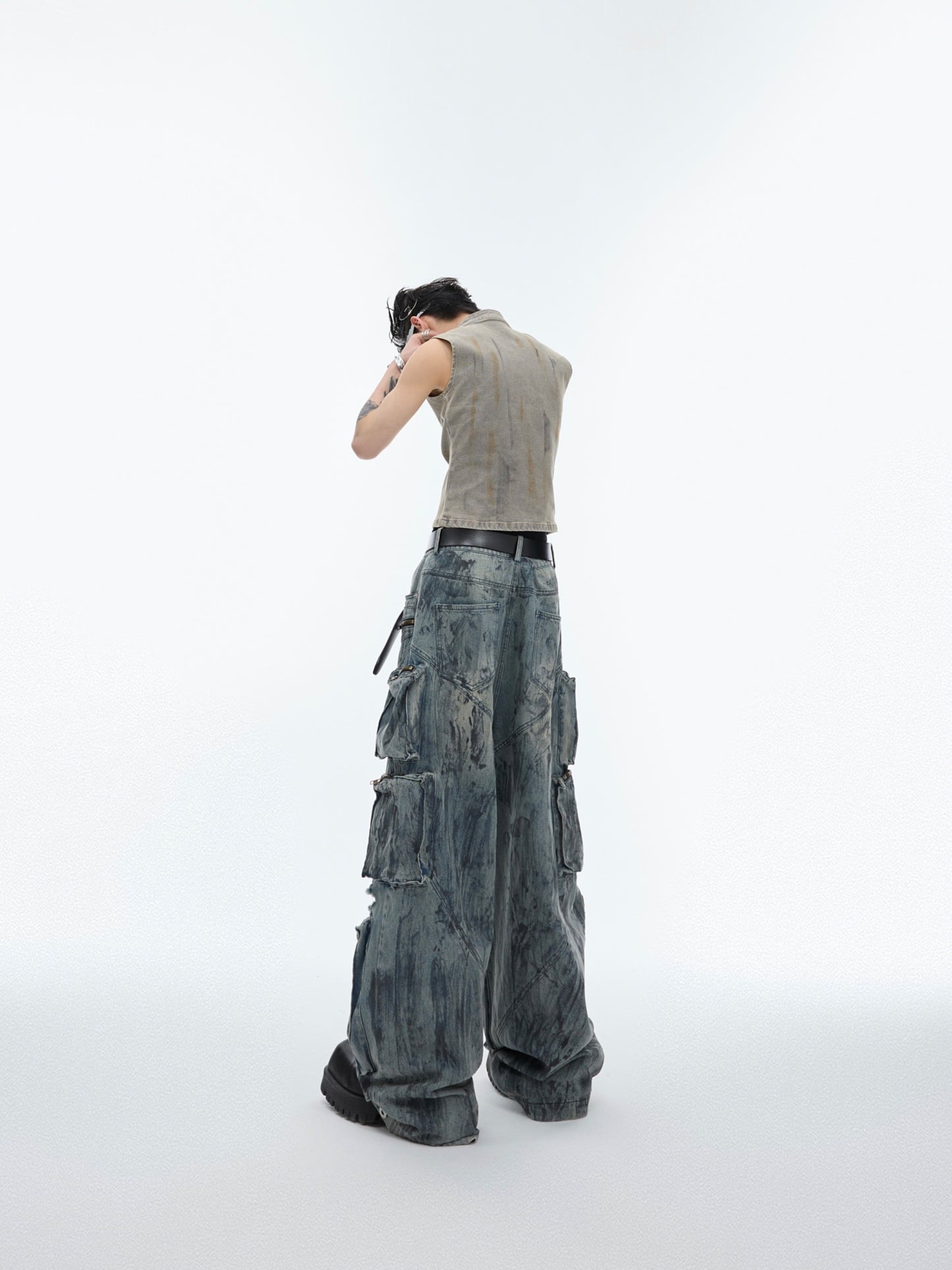【24s Jun.】Distressed Multi-pocket Hand-painted Jeans