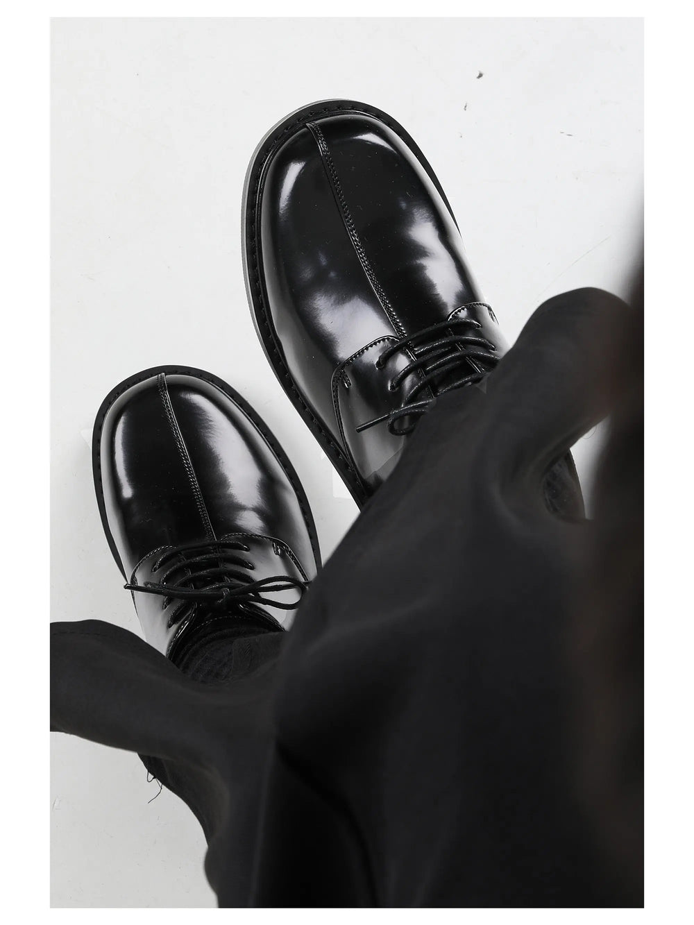 【New】Mirror Round Toe Shoes ArtsKoreanMan