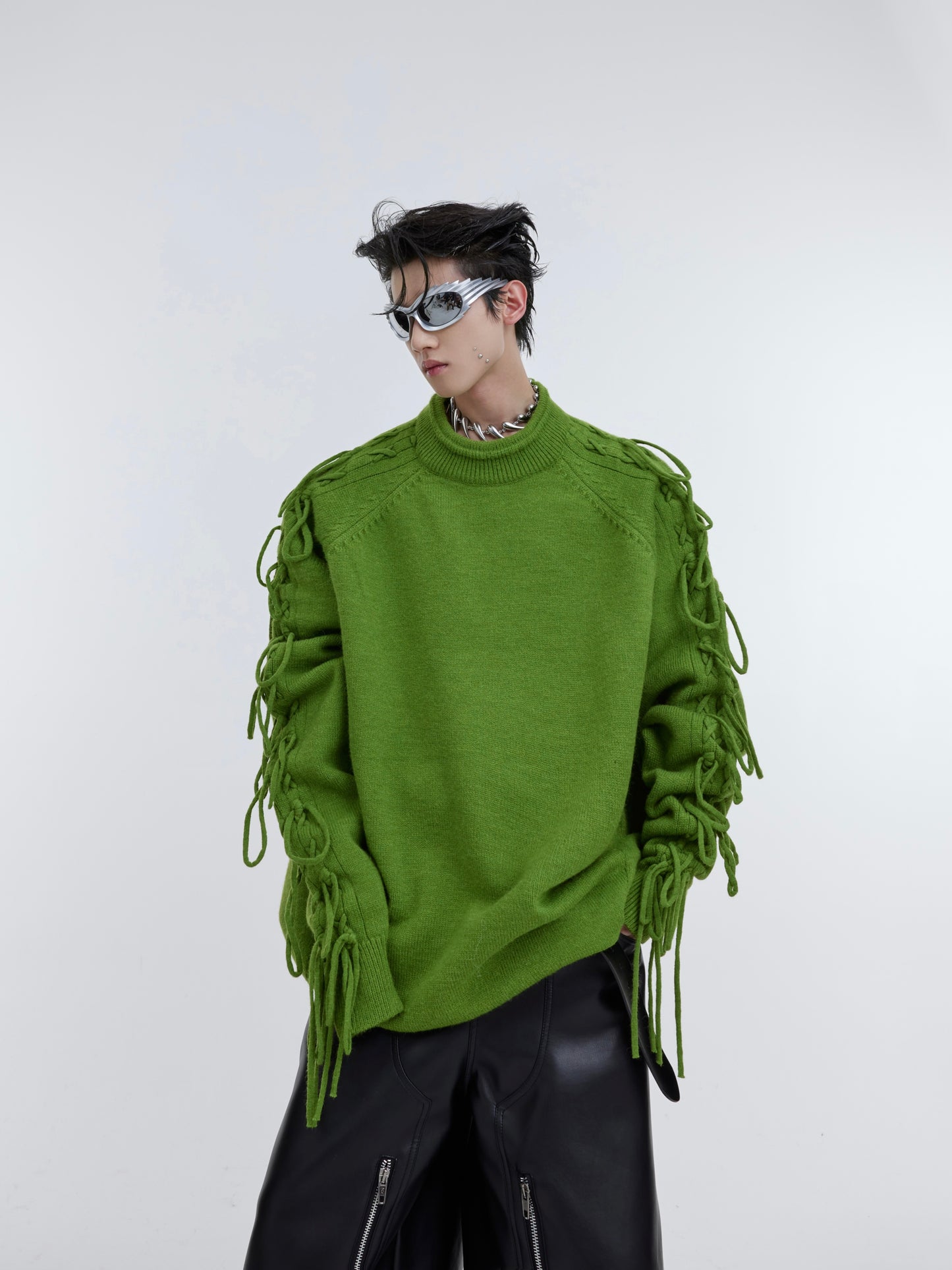 【23s October.】Pleated Crew Neck Sweater with Fringe Design