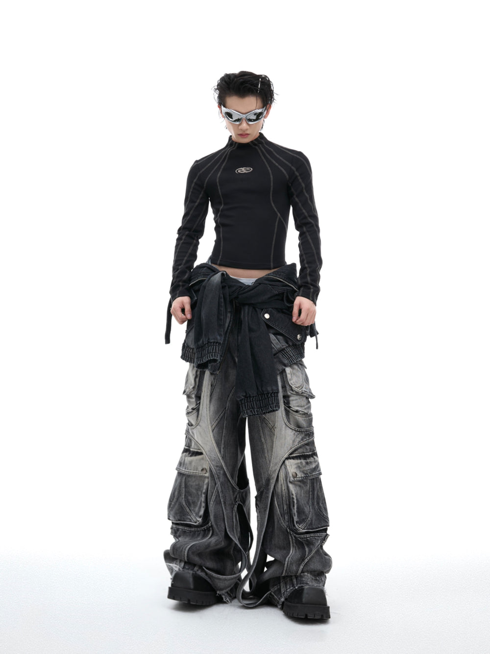 【24s Oct.】Topstitched Metallic Trim Slim-fit Turtleneck Top ArtsKoreanMan