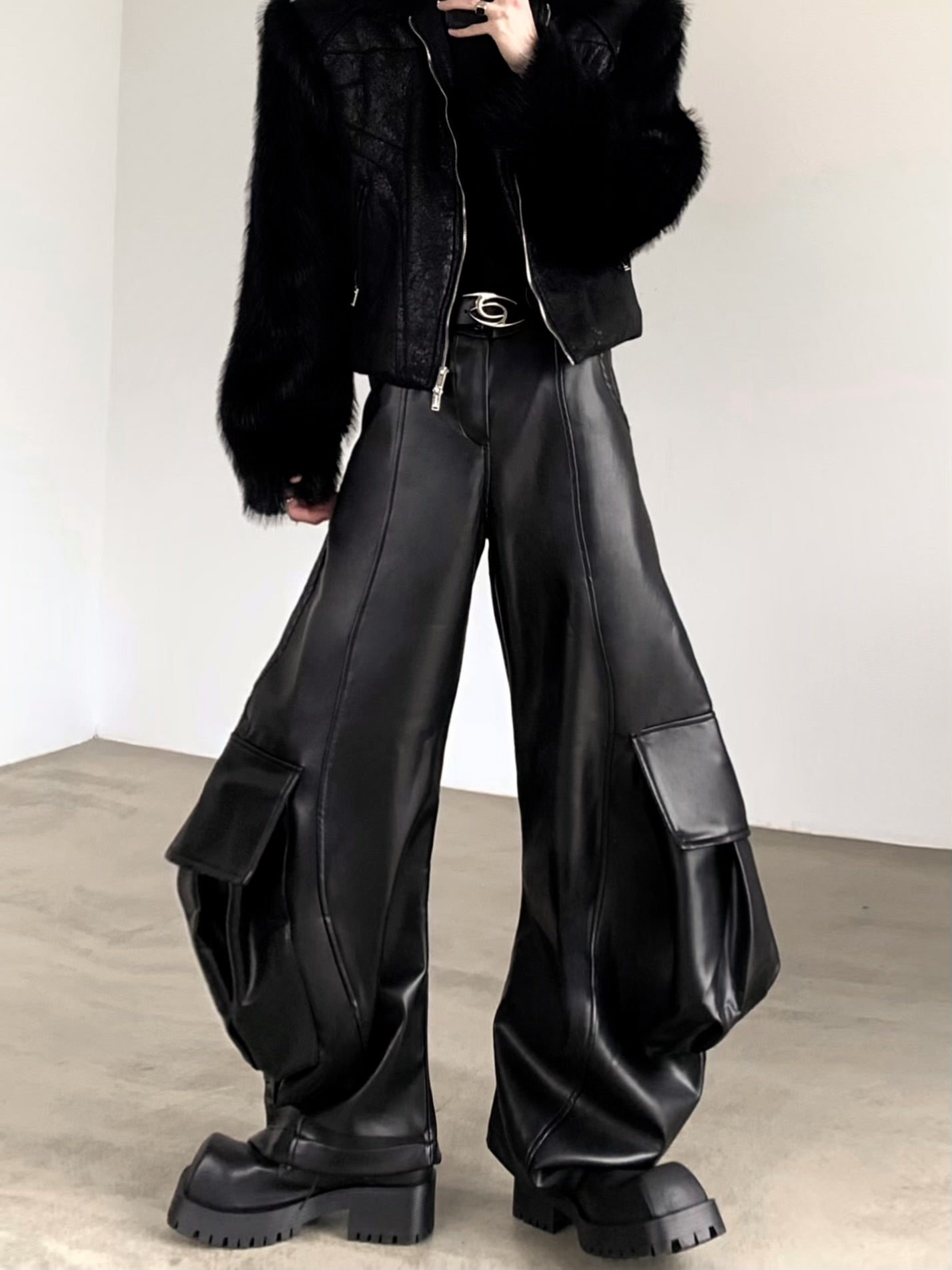 【25s Feb.】3D Silhouette Punk Large Pocket Leather Pants