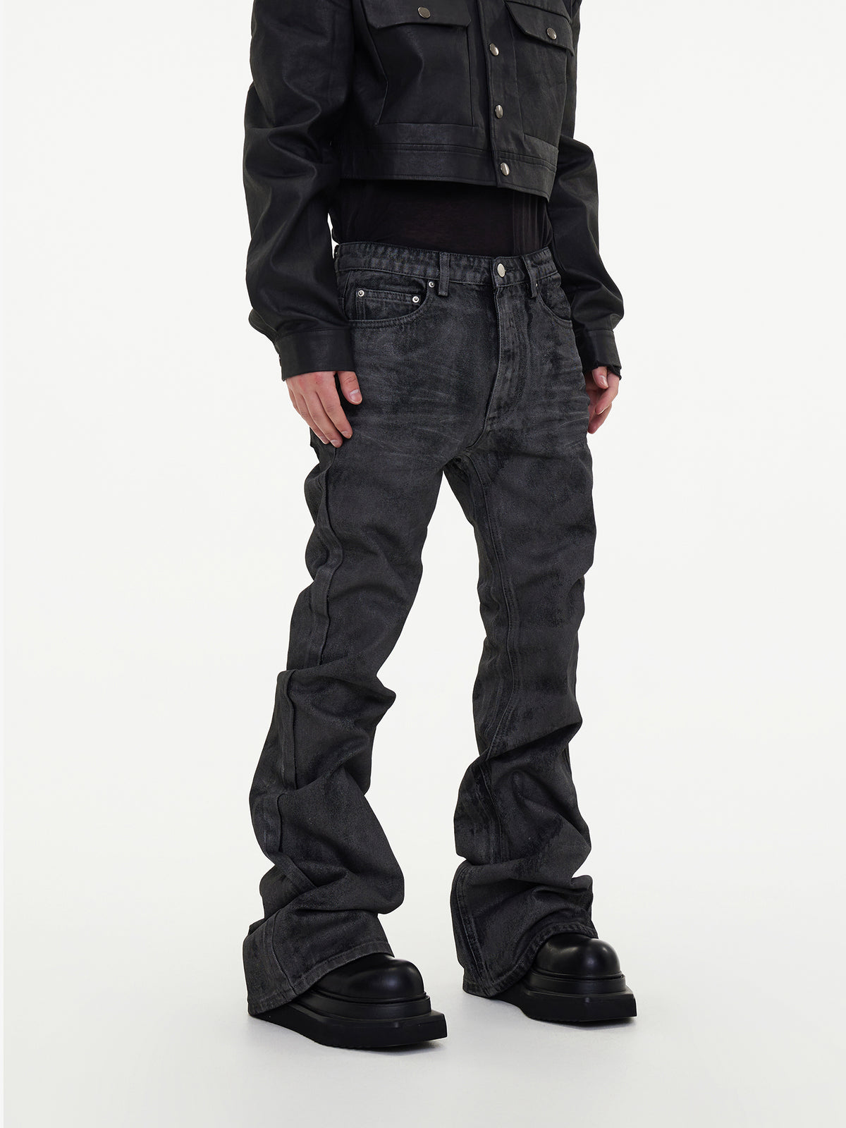【24s May.】Hand-brushed Wax-coated Slim-fit Stacked Jeans ArtsKoreanMan