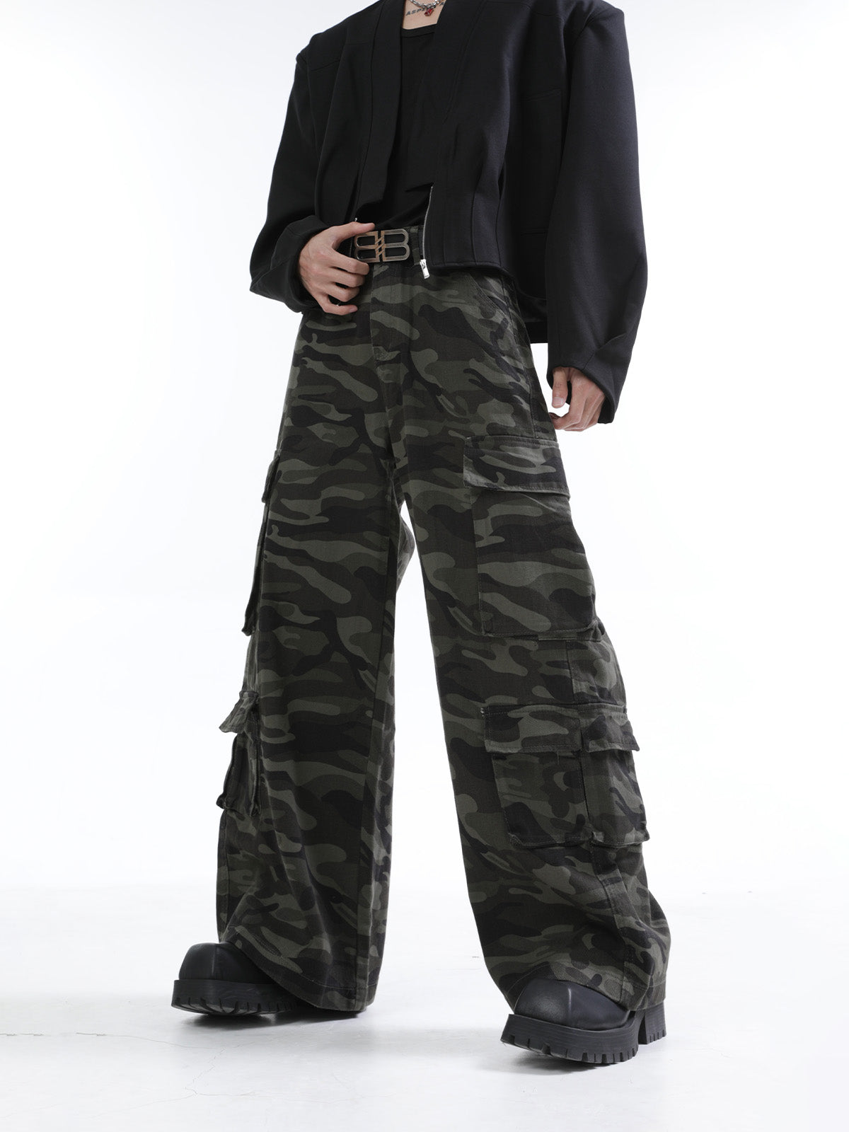 【24s Oct.】Vintage Distressed Camouflage Loose Overalls