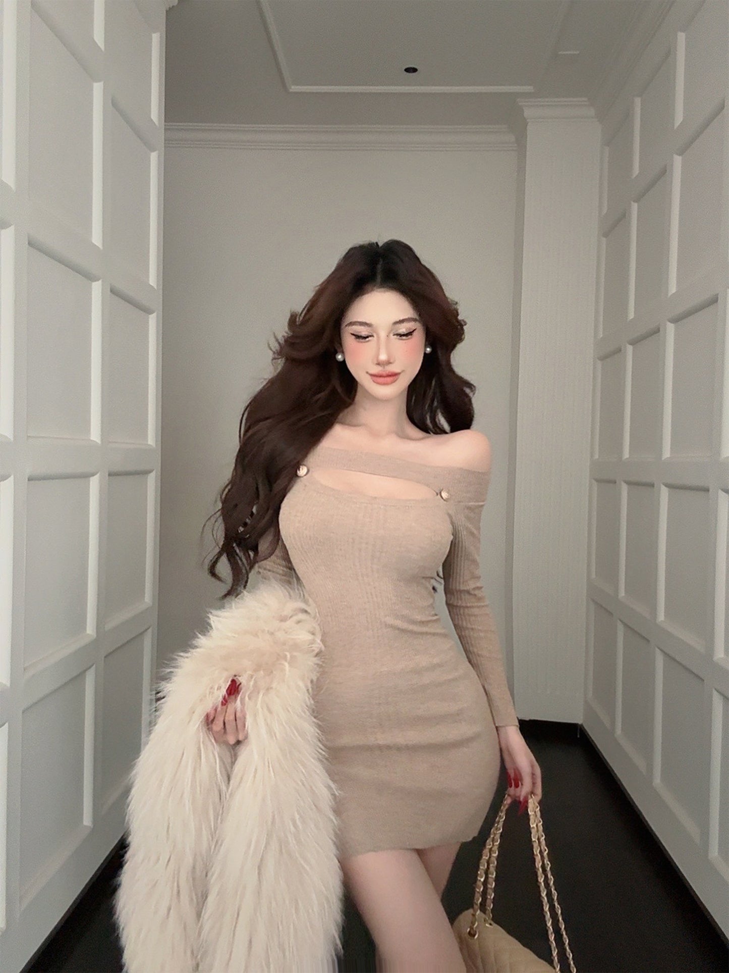 【25s Jan.】Off-Shoulder Knit Dress