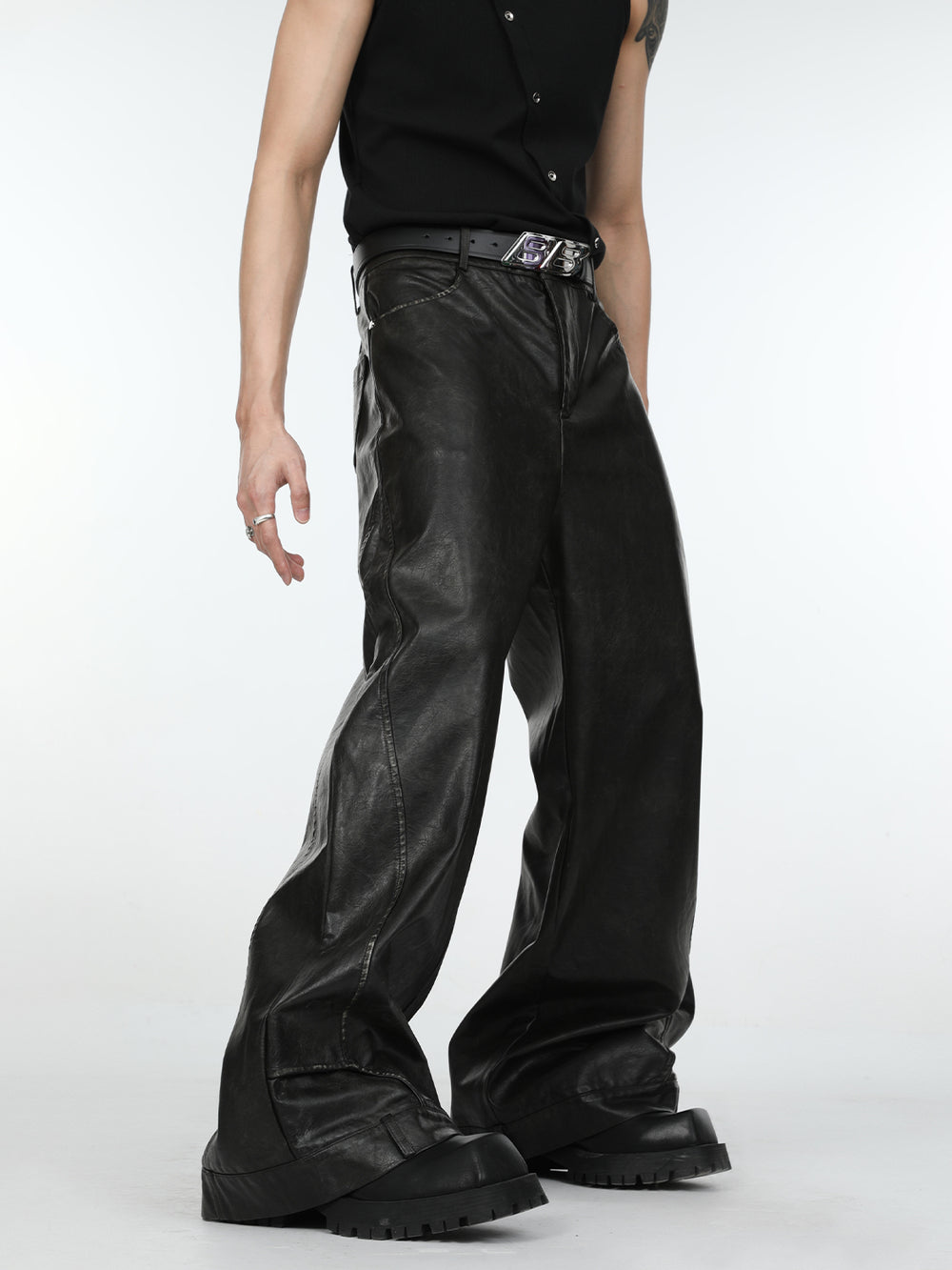 【24s March.】Deconstructed Three-dimensional Black Leather Pants ArtsKoreanMan