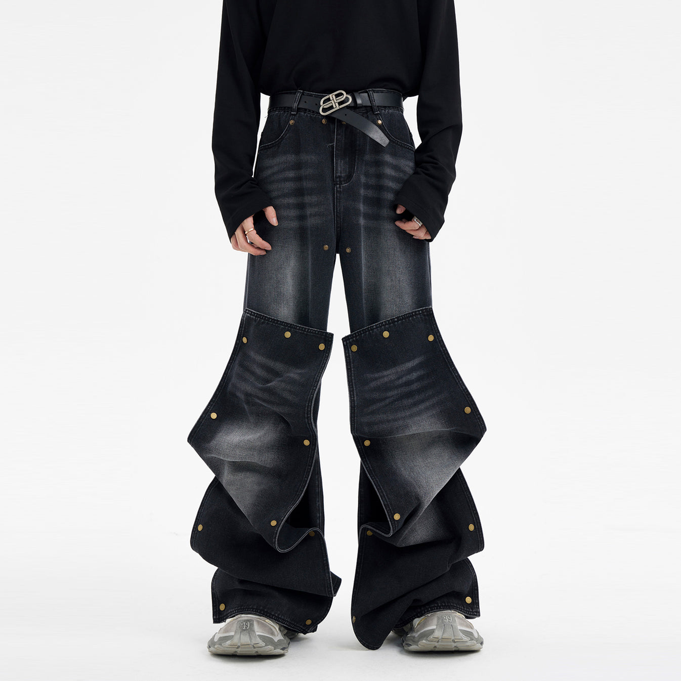 Edgy Deconstructed Black and Gray Gradient Jeans – ArtsKoreanMan