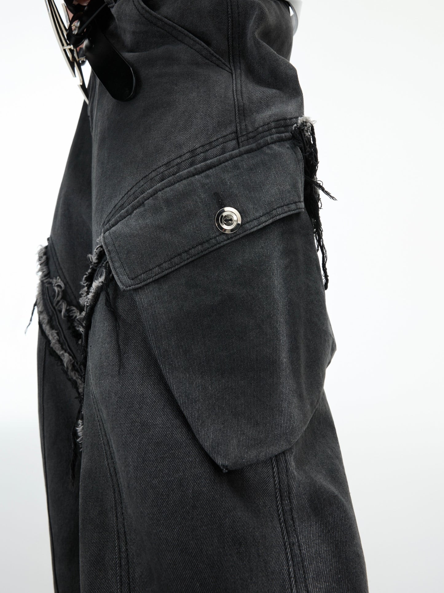 【25s Feb.】Retro Fringed Curved Knife Shaped Loose Jeans