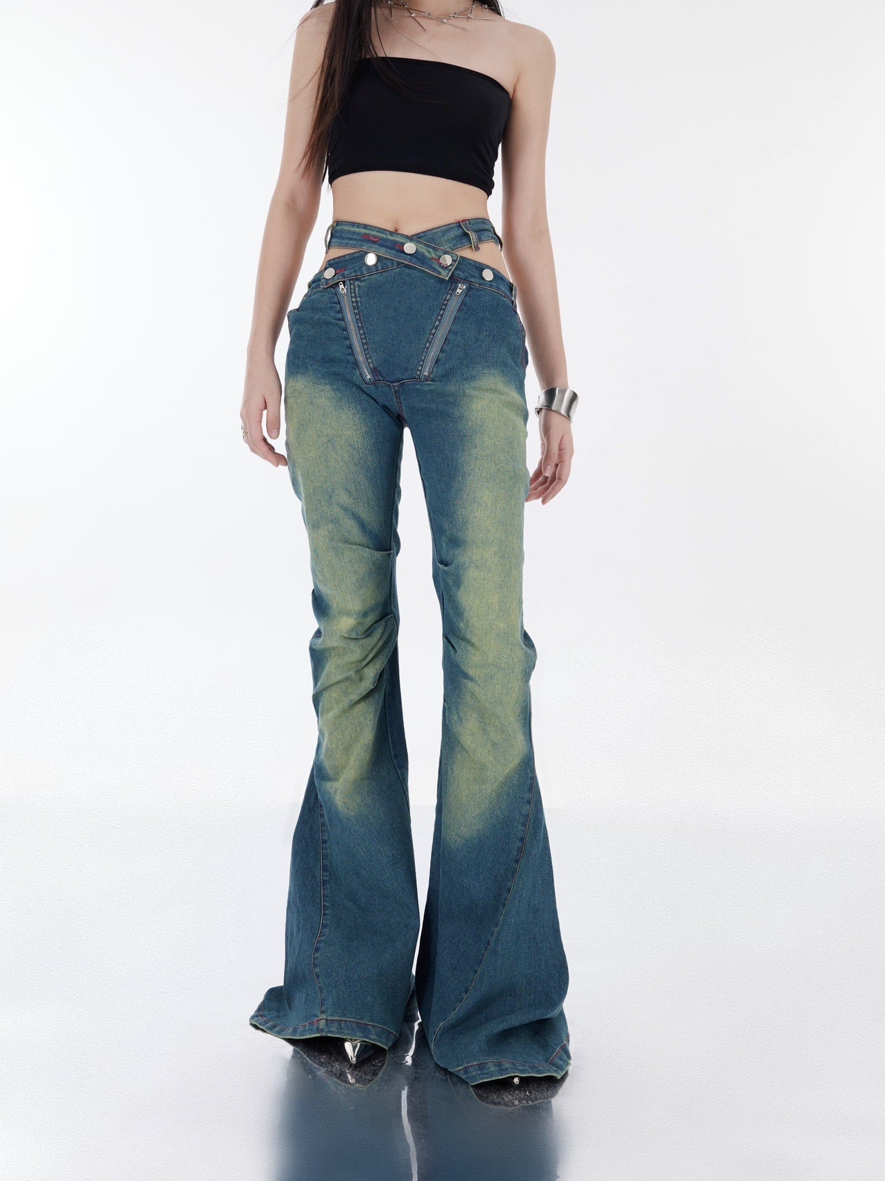 【23s October.】Cutout Bootcut Jeans