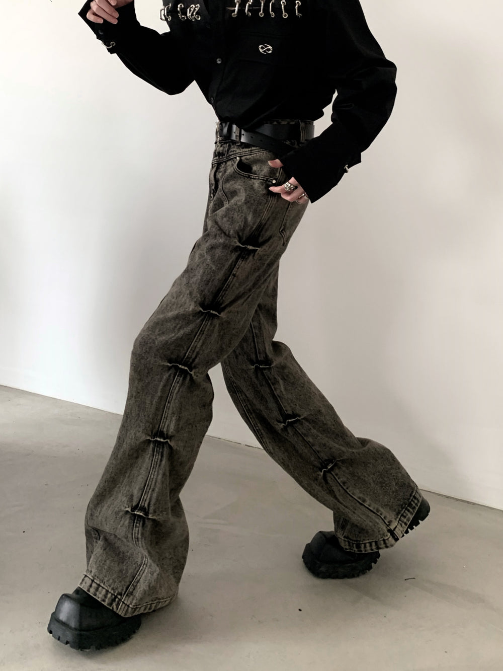 【23s November.】American Distressed Pleated Jeans ArtsKoreanMan